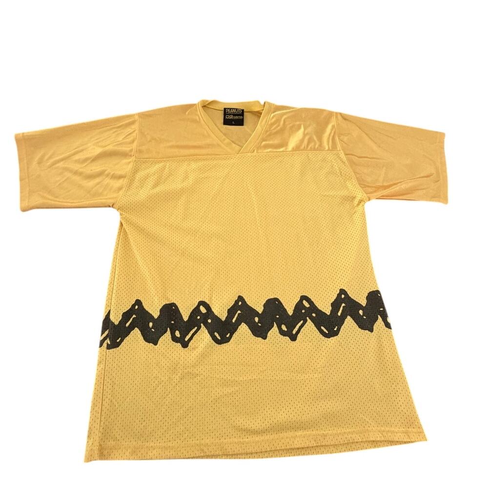 Peanuts Charlie Brown Football Jersey Shirt Adult Large Yellow Snoopy Cedar Fair